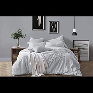 Swift Home Full/Queen Duvet Cover Set